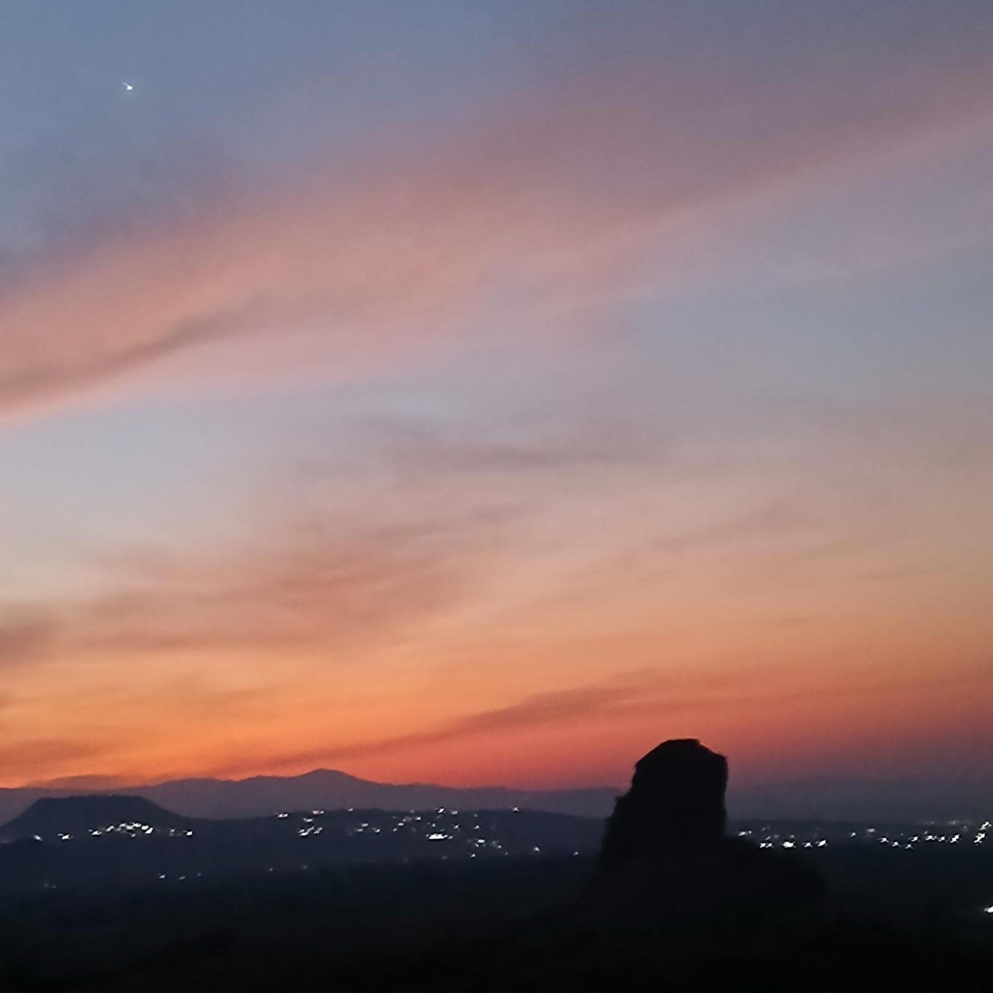 Hotel Alondra Los Laureles 外观 照片